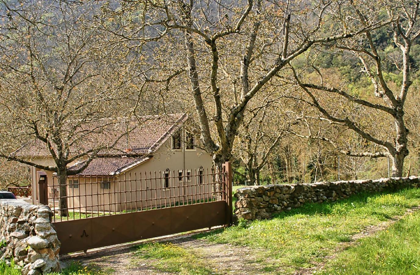 Chalet Coquelicot Kalavryta Exterior foto